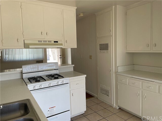 Foto del edificio - 15868 Tuscola Rd