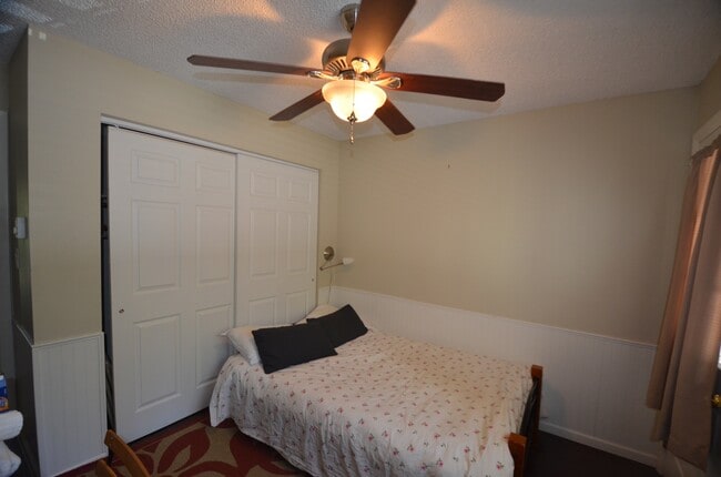 Building Photo - 3bed/2bath Condo, 10 minutes from Breck!