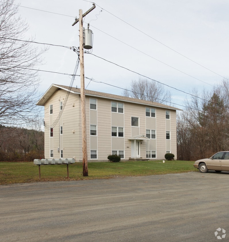1 Lisa Ln, Castleton On Hudson, NY 12033 Apartments in Castleton On