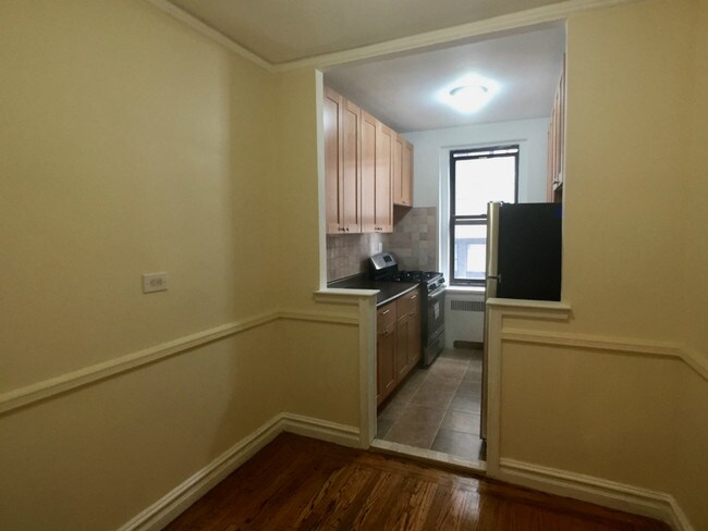 Building Photo - 235 Seaman Ave