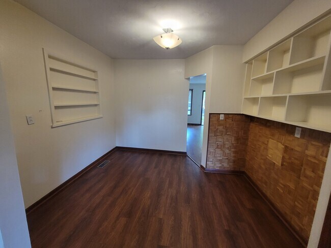 Foto del edificio - 3204 NW 14th St