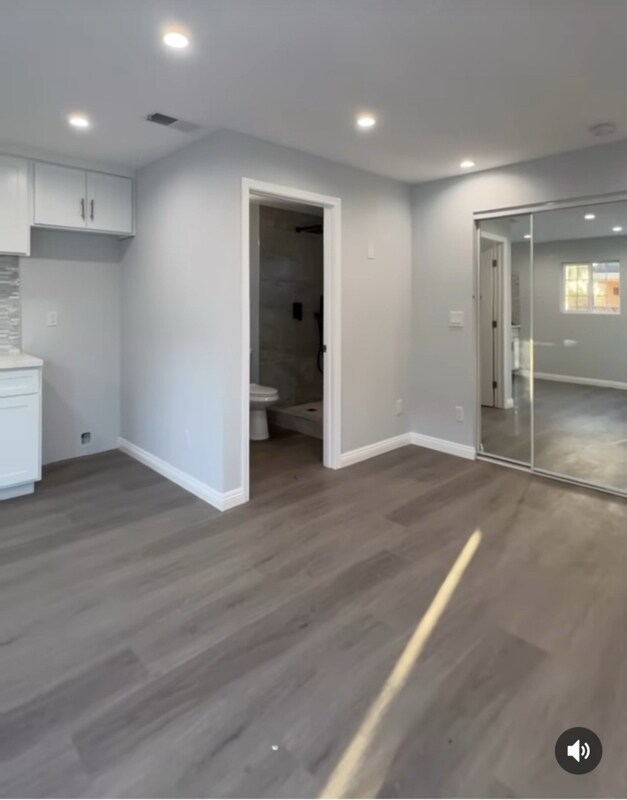 Foto principal - 5938 Morrill Ave