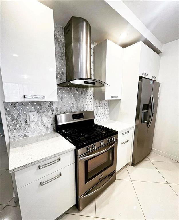 Foto principal - 1661 E 19th St