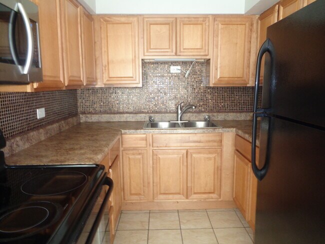 Foto del edificio - 11901 S Lawndale Ave