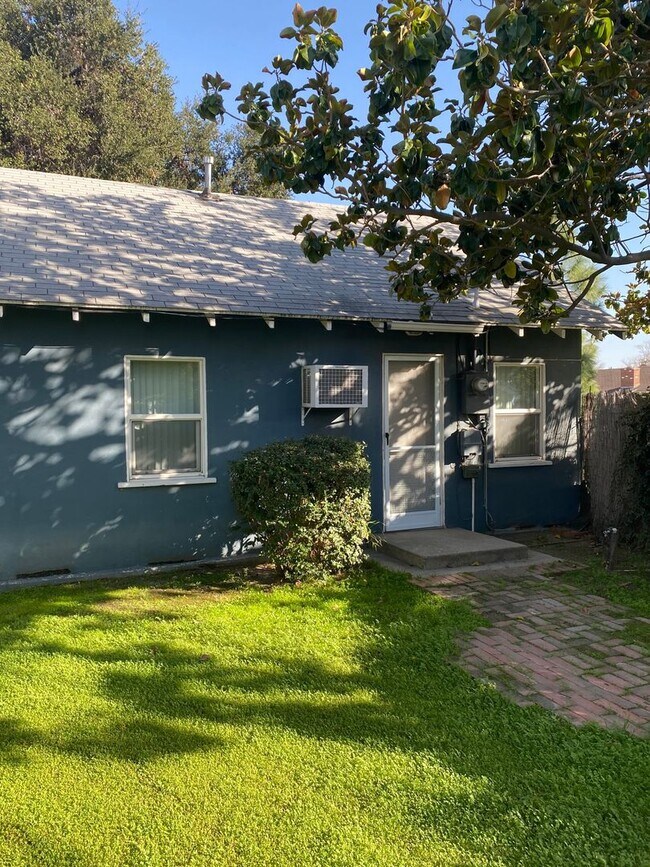 Foto del edificio - 1757 6th St