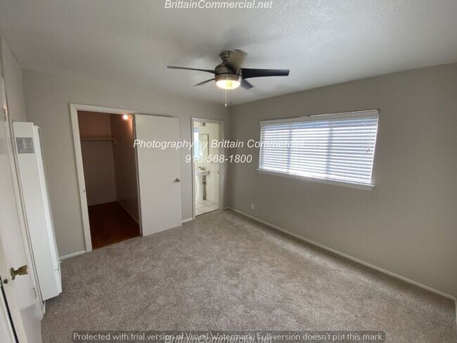 Building Photo - 5484 Carlson Dr