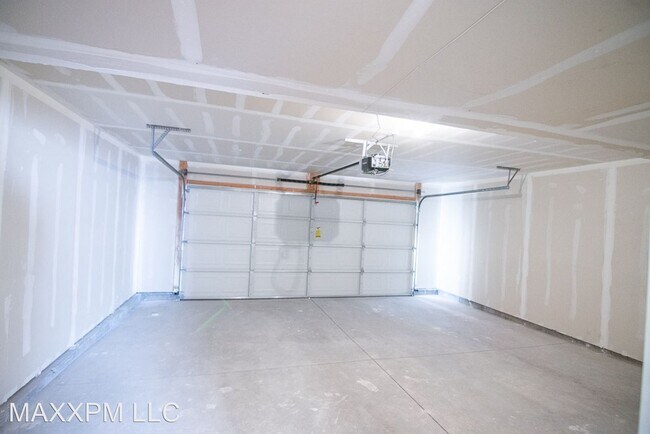Building Photo - 3 br, 2.5 bath House - 819 E 500 S #D