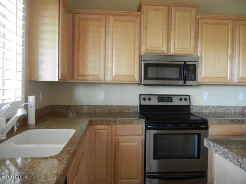 Foto del edificio - 1740 W Vineyard Plains Dr