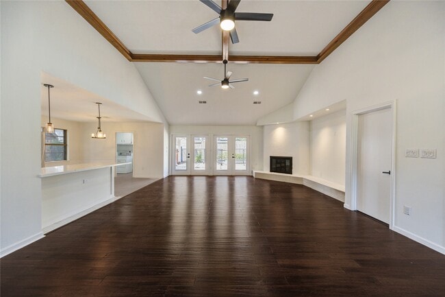 Foto del edificio - 5930 Miller Valley Dr