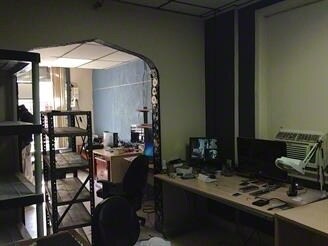 Building Photo - 1920 W Cermak Rd