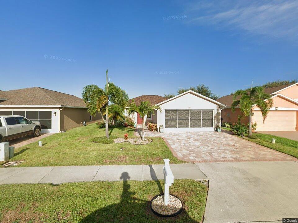 Primary Photo - 590 Wickham Lakes Dr