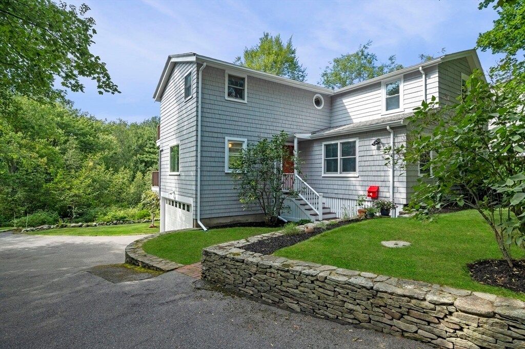 Foto principal - 8 Risley Rd