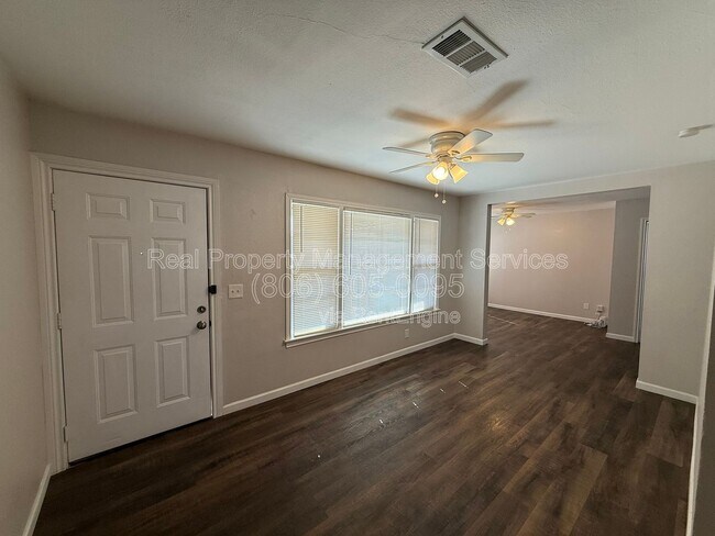 Foto del edificio - 3612 33rd St