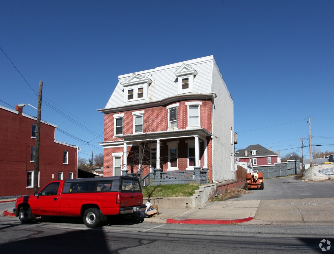 Foto del edificio - 812-814 W Washington St