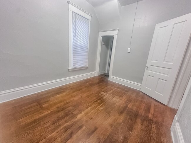 Foto del edificio - 41 Caledonia St NE