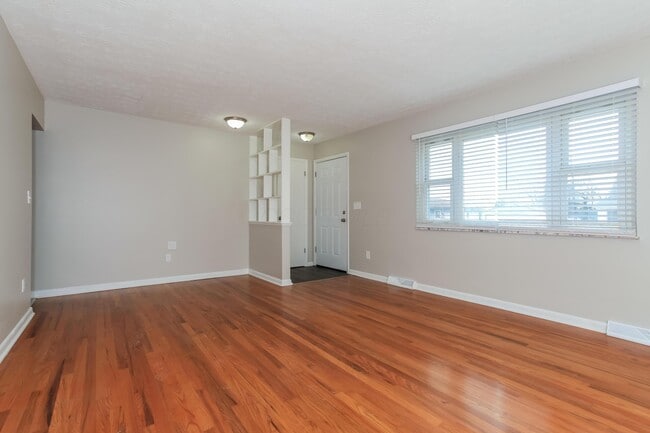 Building Photo - 1538 Shanley Dr