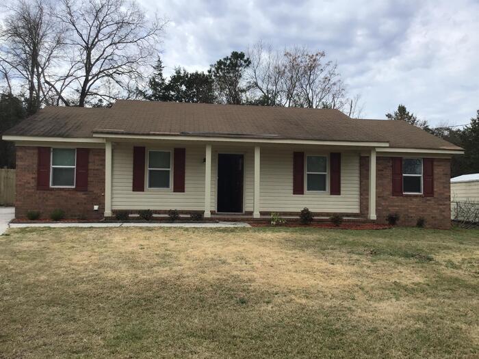 Primary Photo - 3216 Hillsview Dr