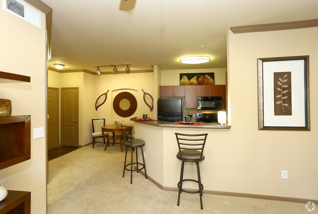 Building Photo - 10601 Manchaca Rd