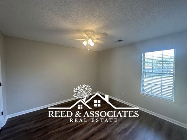 Foto del edificio - 3 Bedroom in Southaven, MS