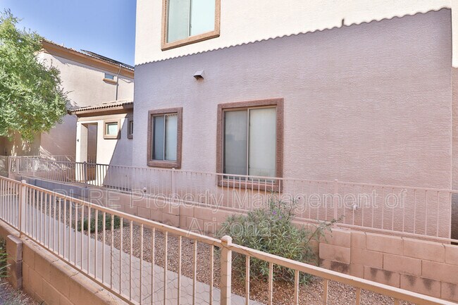 Foto del edificio - 3612 W Kathleen Rd
