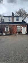 Building Photo - 42 Sheridan St