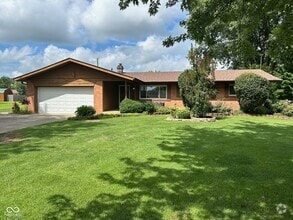 Building Photo - 5626 Hammon Dr