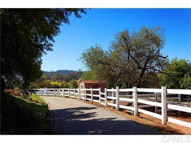 Foto del edificio - 14946 Fruitvale Rd