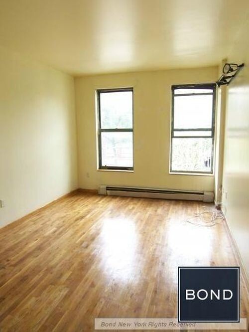 Building Photo - 967 Columbus Ave