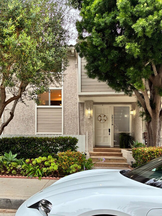 Building Photo - 28218 Rey De Copas Ln