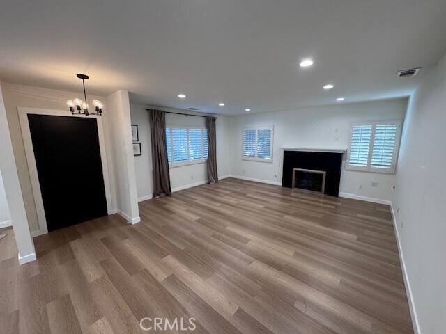 Foto del edificio - 653 N Buena Vista St