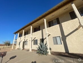 Building Photo - 16784 Sultana St