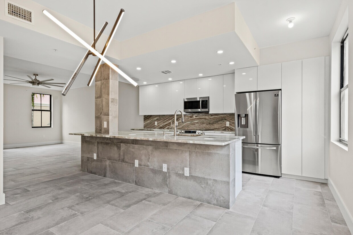 Foto principal - 672 Fern St