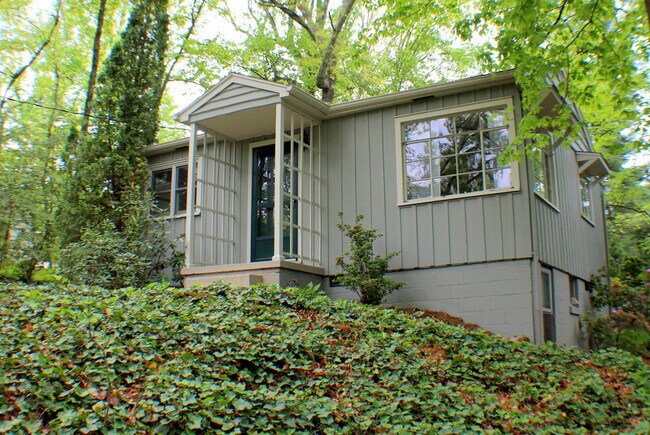 Building Photo - North Asheville Location