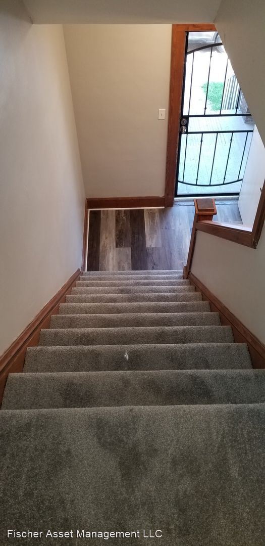 Building Photo - 2 br, 1 bath Apartment - 3467 West 45th St...