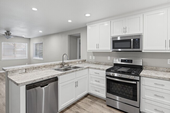 Building Photo - OSM Properties Homes & Apartments