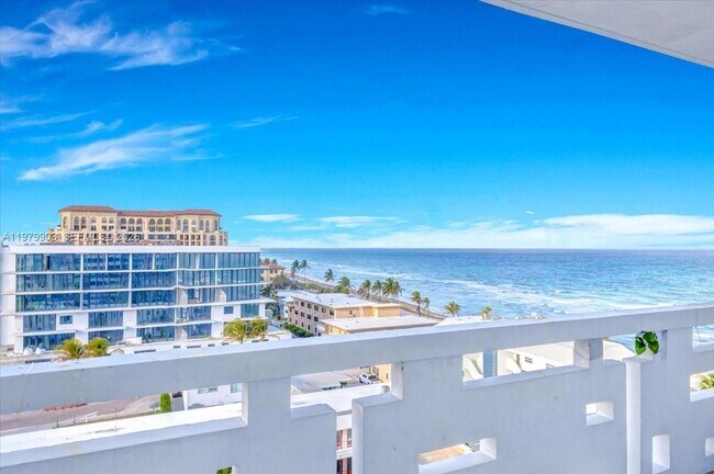 Foto del edificio - 3111 N Ocean Dr