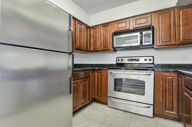 Foto del edificio - 2690 Coral Landings Blvd