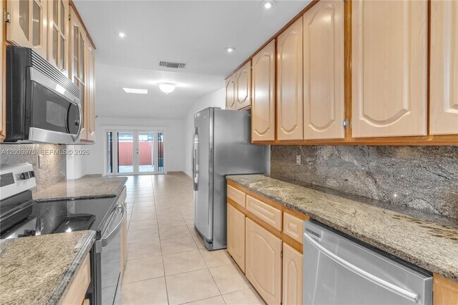 Foto del edificio - 5655 SW 139th Pl