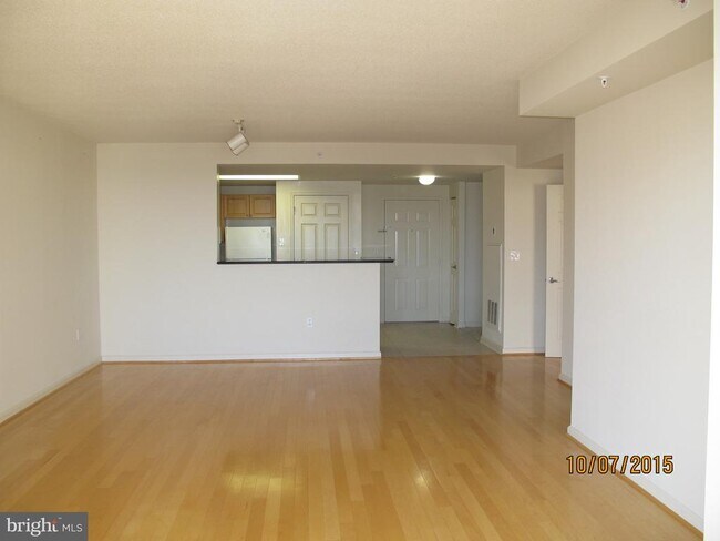 Building Photo - 2726 Gallows Rd