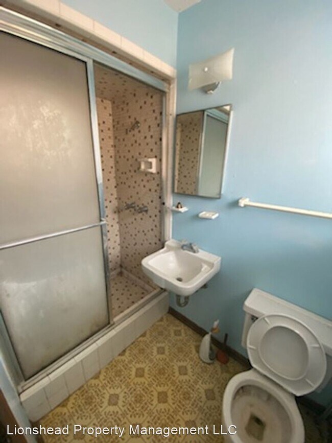 Building Photo - 4 br, 1.5 bath House - 4129 Corbett Drive