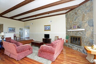 Heathrow Place Apartments Florence Al Heathrow Place Apartments Florence Al