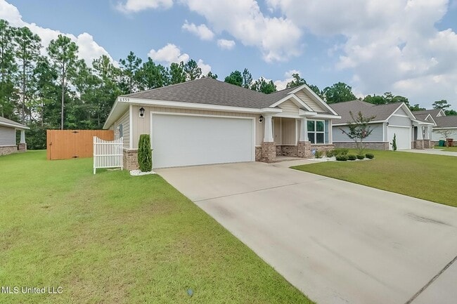 Building Photo - 6559 Eastland Cir