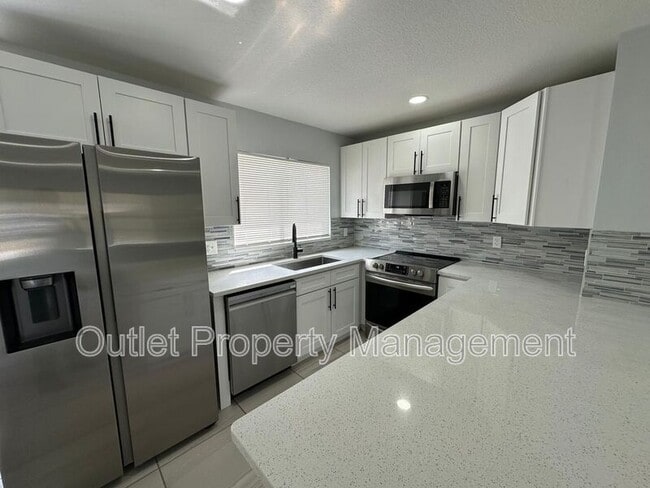 Building Photo - 9472 Turkey Oak Bend