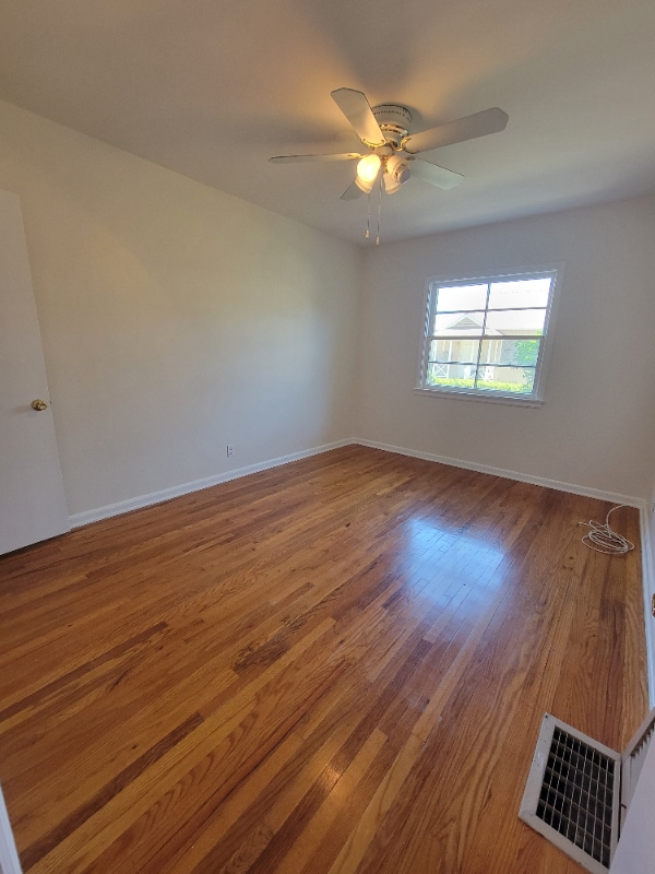 Building Photo - 13634 Leadwell St
