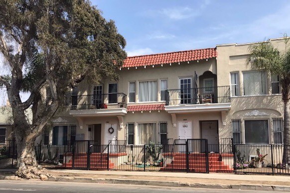 Primary Photo - 1760 West Blvd