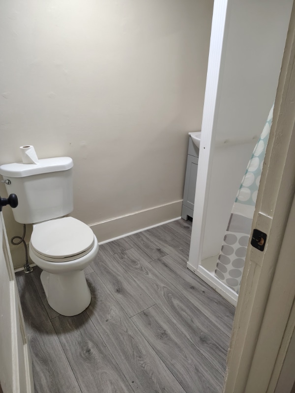 Building Photo - 1814 E Ganson St