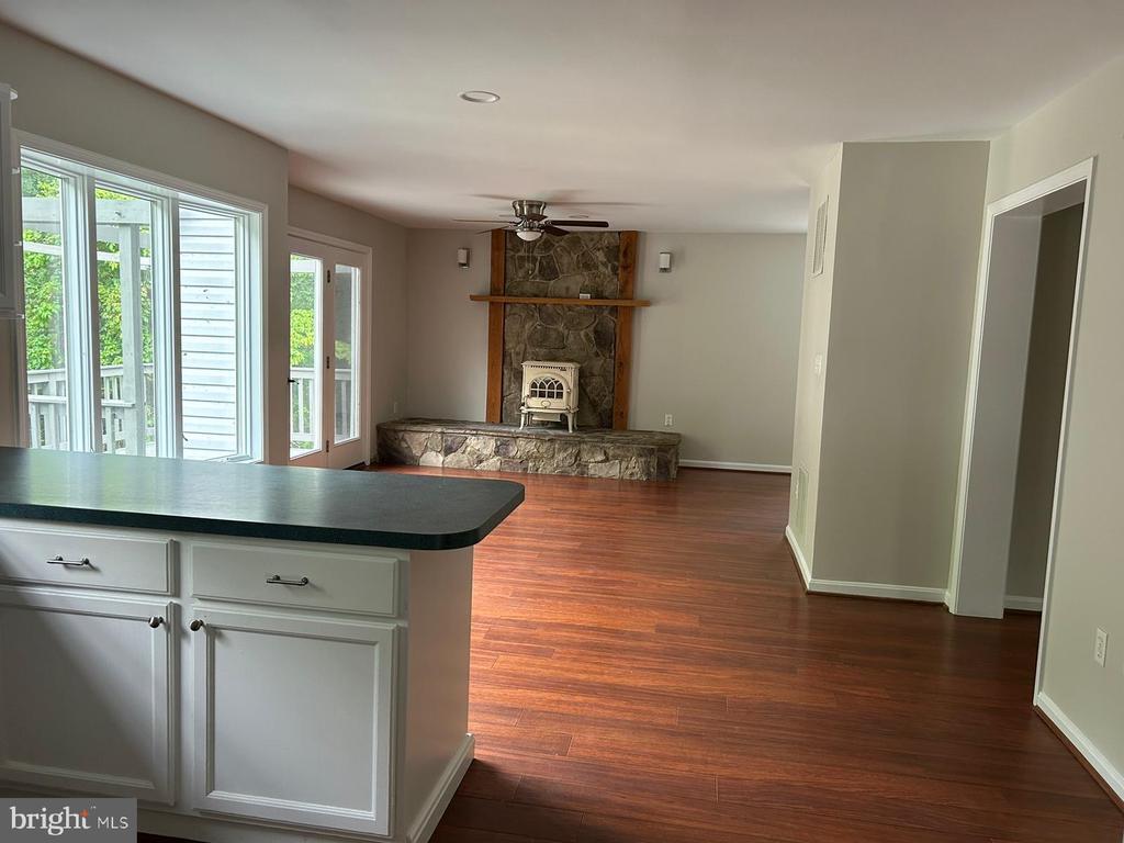 Primary Photo - 24674 Peach Orchard Ln
