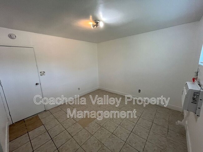 Foto del edificio - 85171 Bagdad Ave
