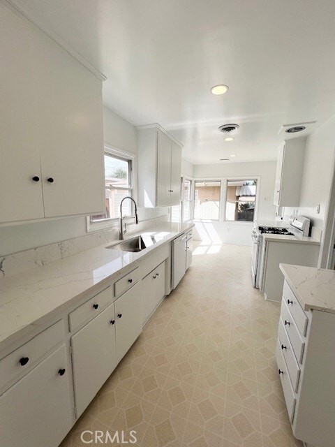 Building Photo - 5145 E Walton St