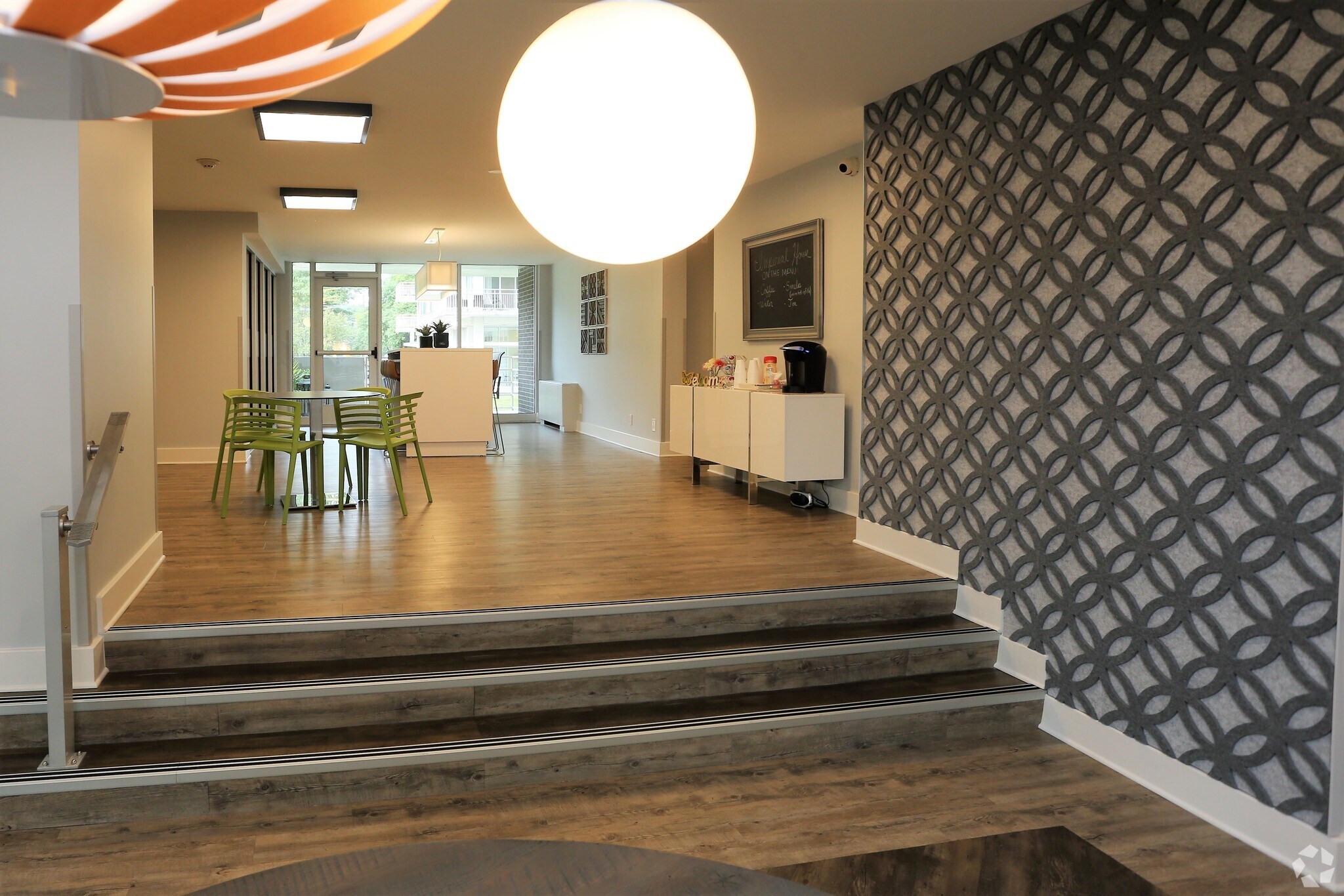 Imperial House Apartments – photo 4